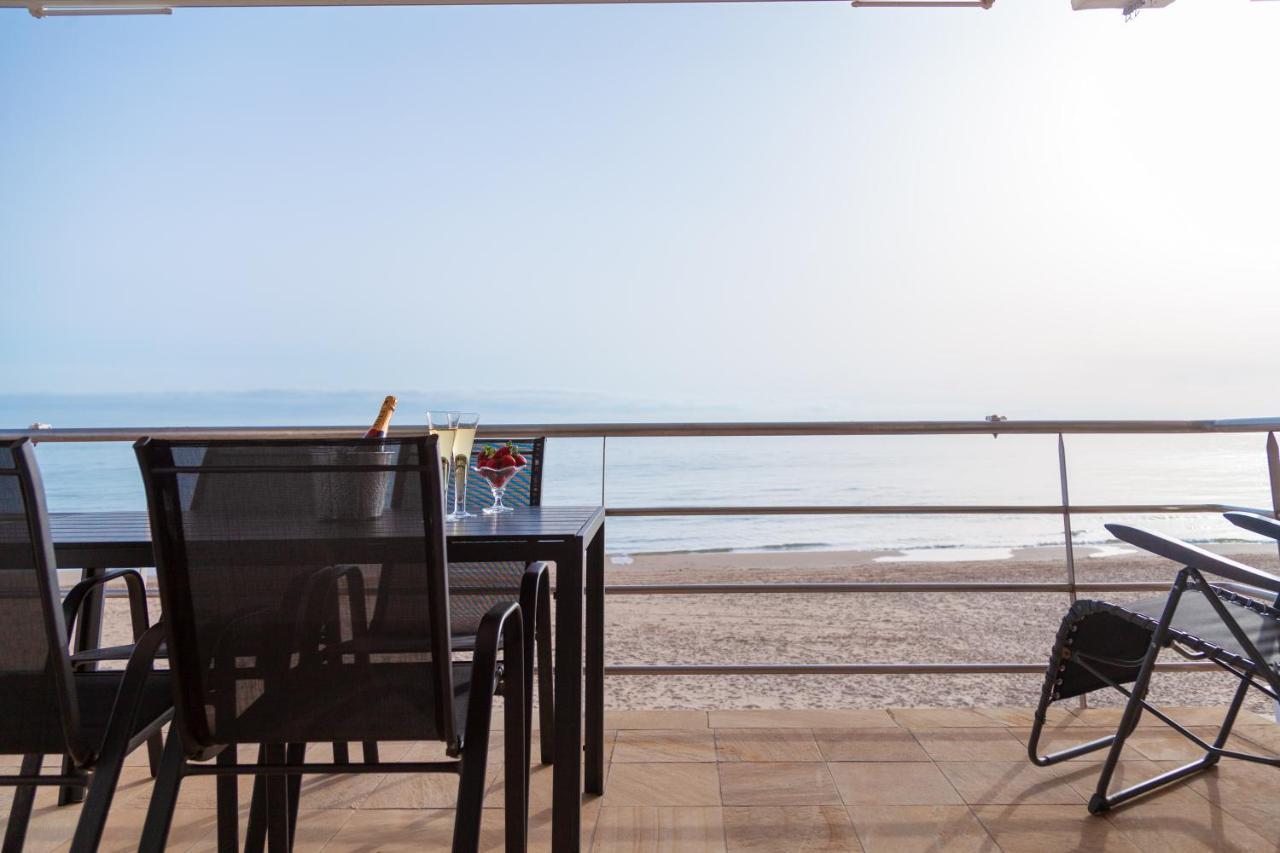 Ap-3 Ximoapartments A Primera Linea Playa & Chimenea 올리바 외부 사진